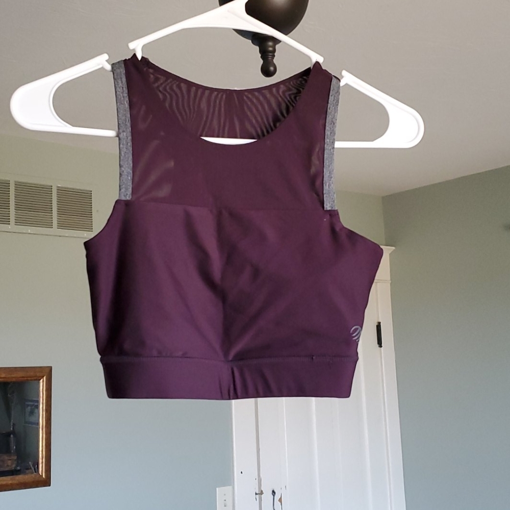 Sports bra